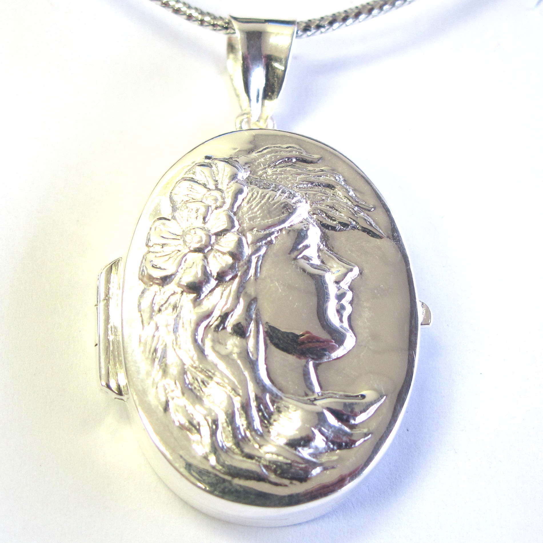 925 Sterling Silver Oval locket PLK-130 - Image 2